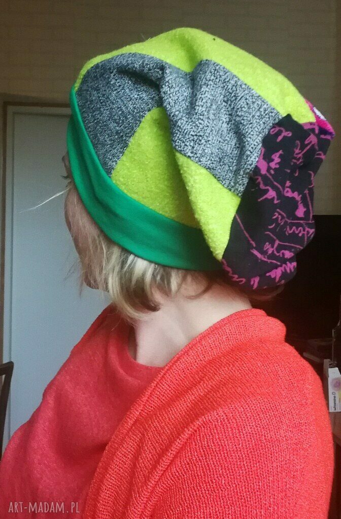 Ręcznie robiona czapka etno boho folk w patchworku - rozmiar uniwersalny