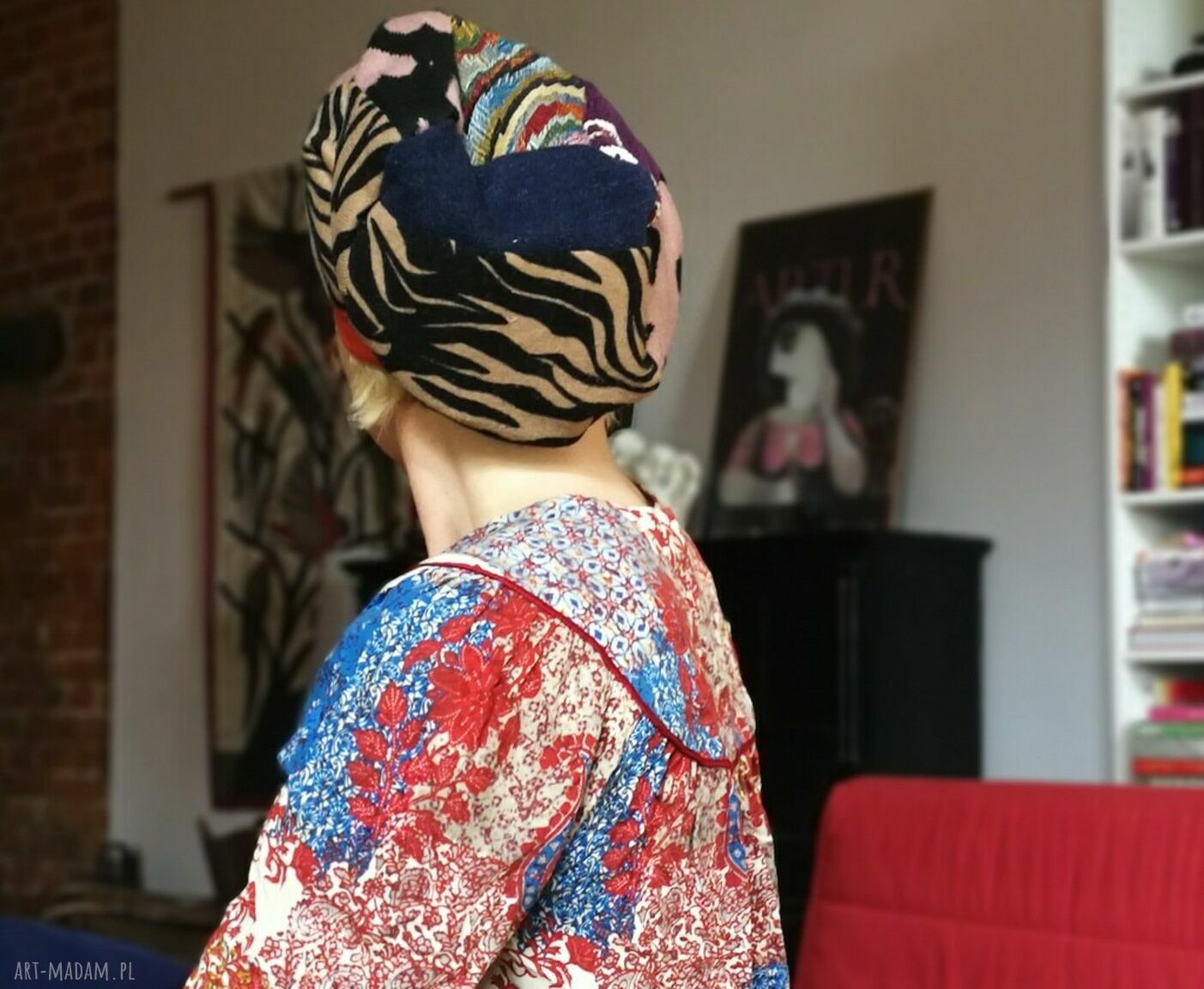 Czapka damska Smerfetka patchworkowa na podszewce (60-62 cm)