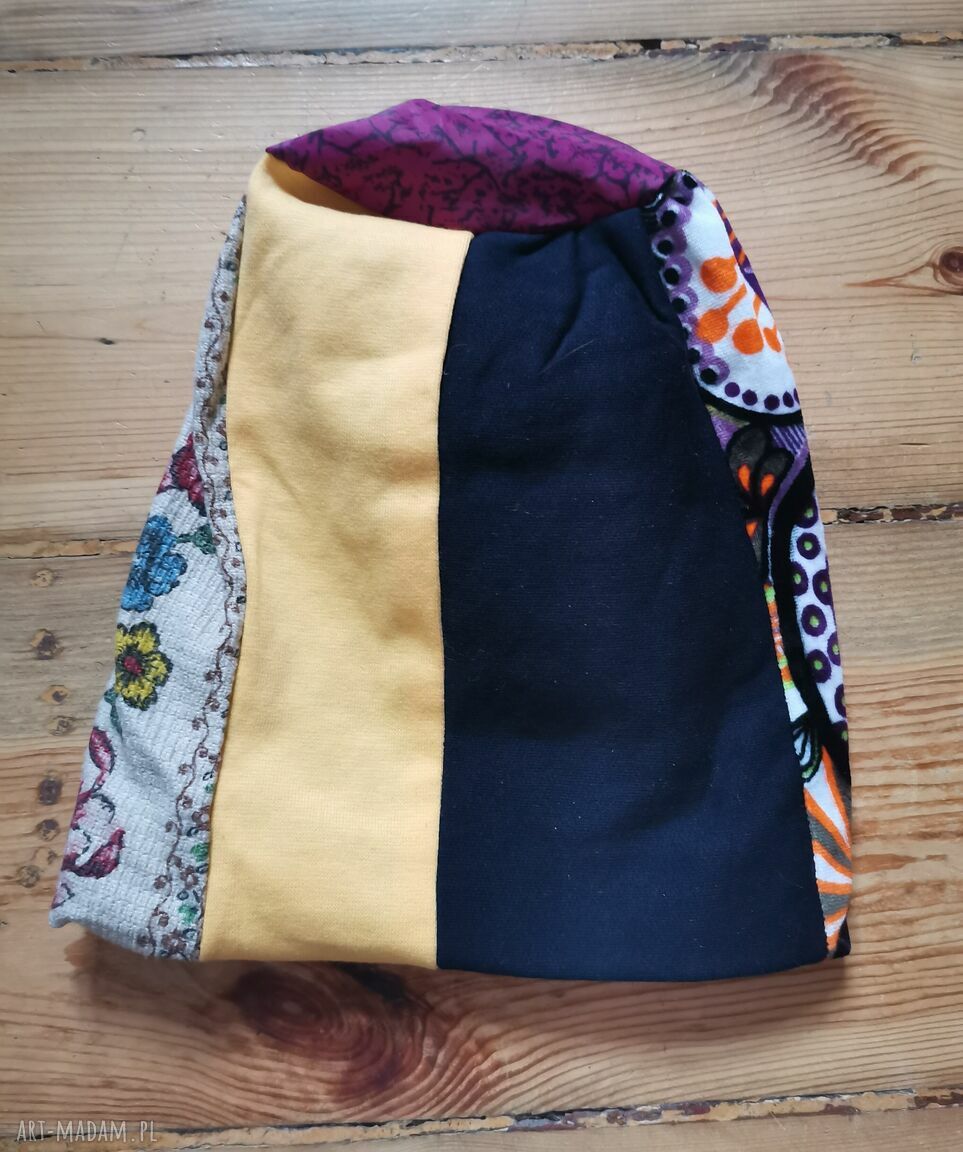 Czapka damska na podszewce Smerfetka Box G1 - rozmiar 56-57 cm