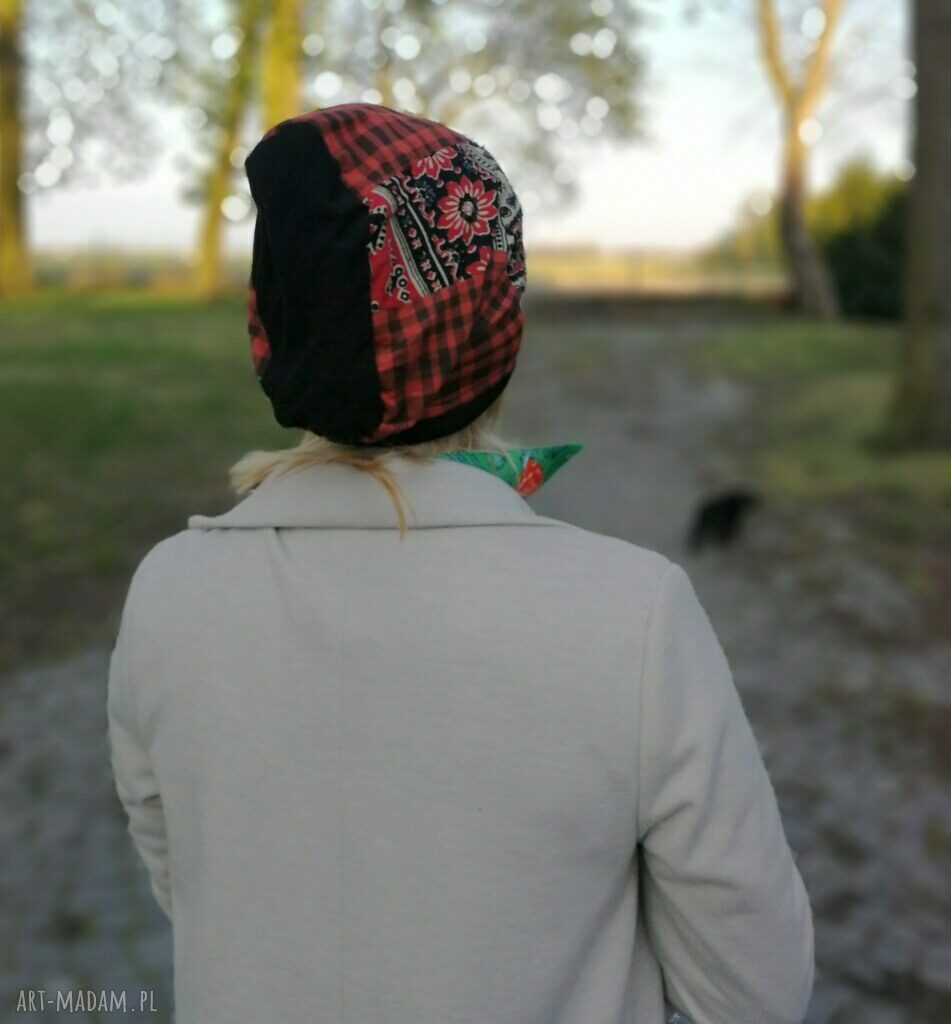 Czapka damska handmade patchwork Etno Boho - wiosenna na podszewce