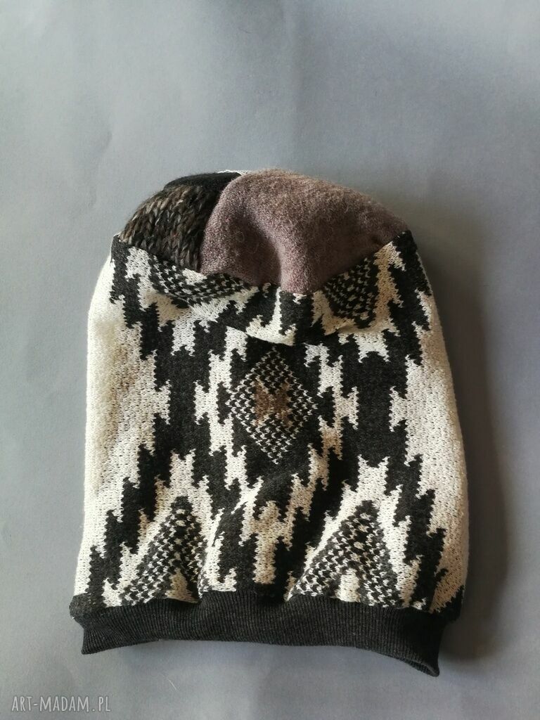 Czapka damska Etno Boho z motywem koronki - ręcznie robiona, rozmiar uniwersalny