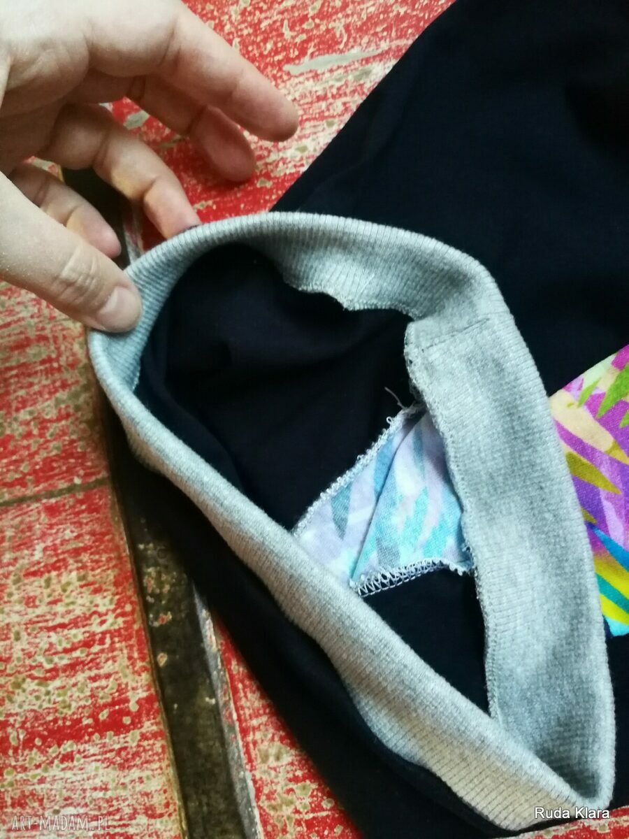 Czapka damska wiosenna Boho Etno - dzianinowa bez podszewki (rozmiar uniwersalny)