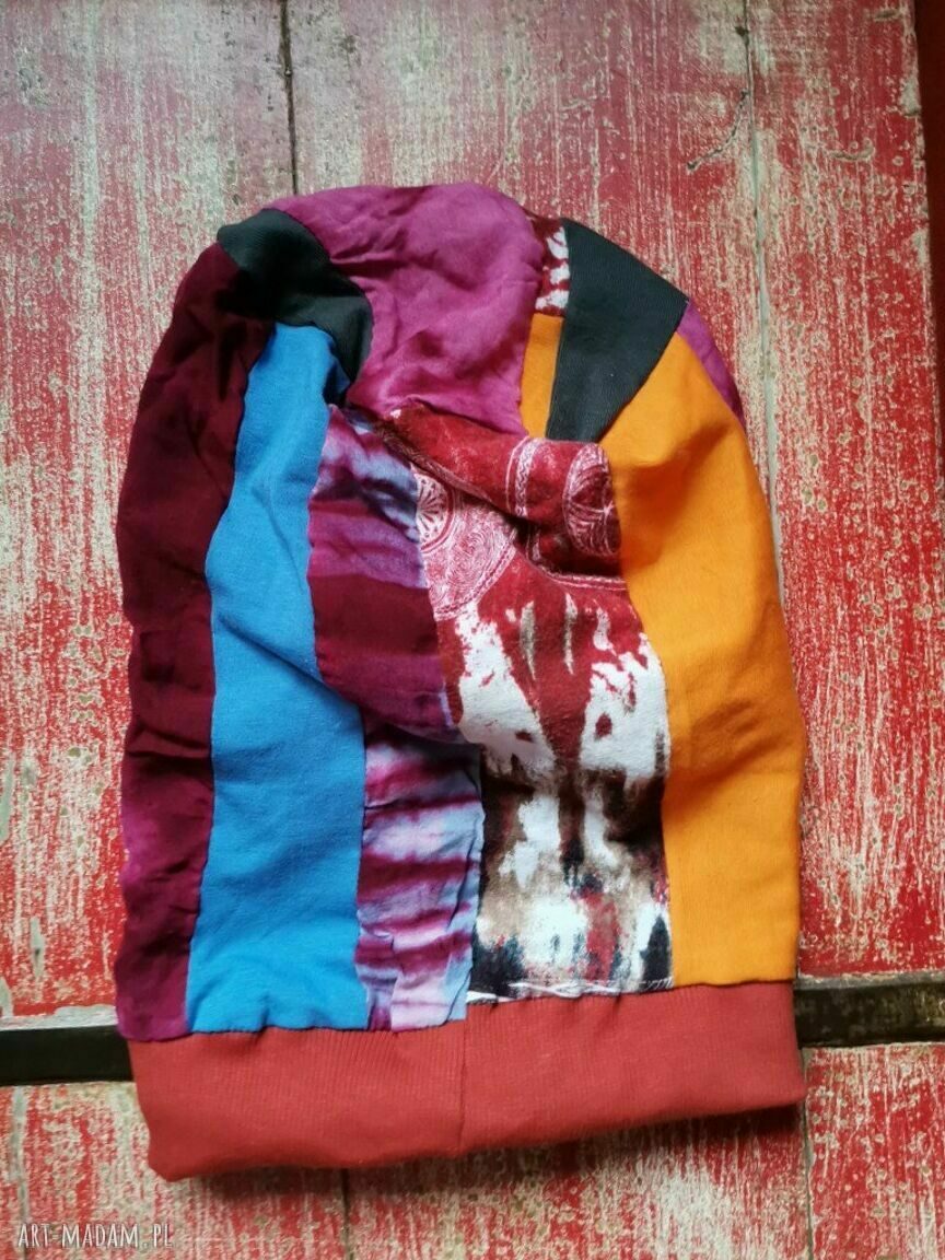 Kolorowa czapka damska w stylu etno boho Frida - dzianina na podszewce Smerfetka (rozmiar uniwersalny)