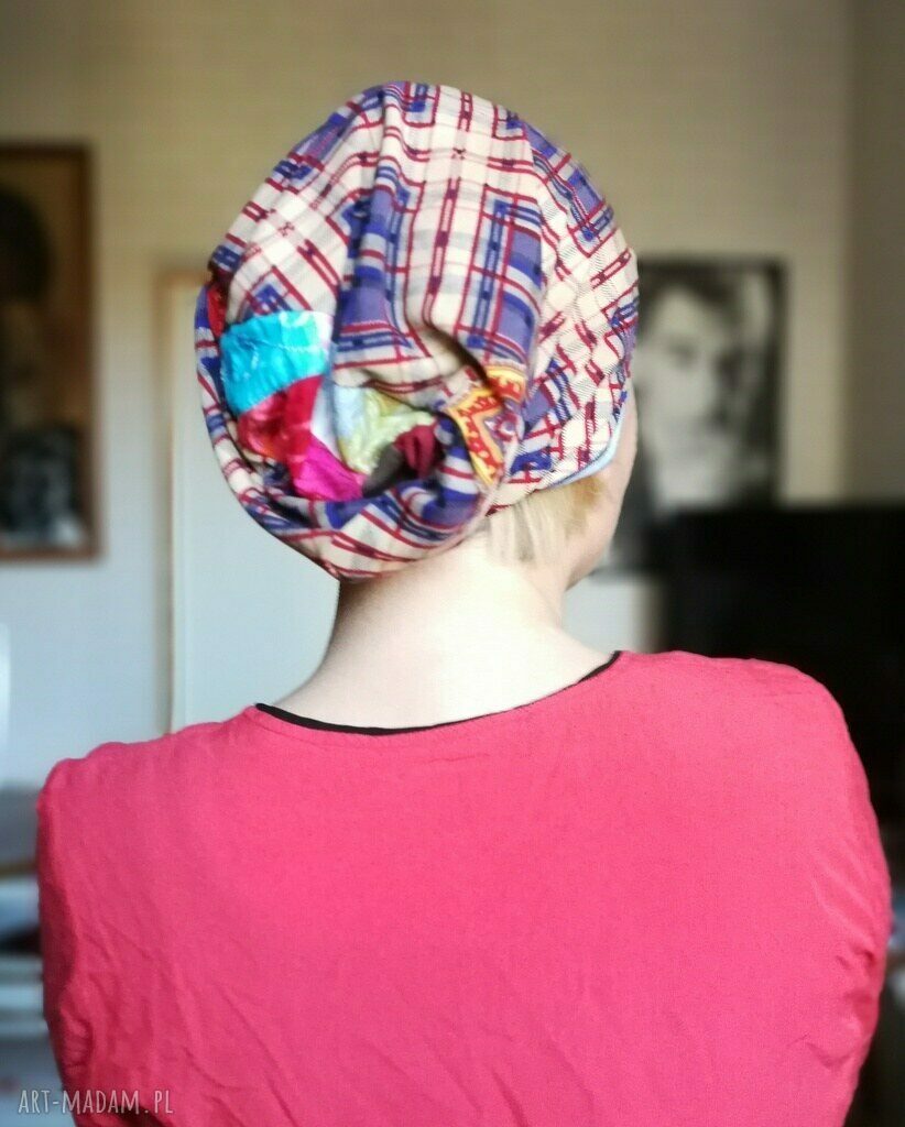 Czapka damska boho „Smerfetka” - wiosenna na podszewce