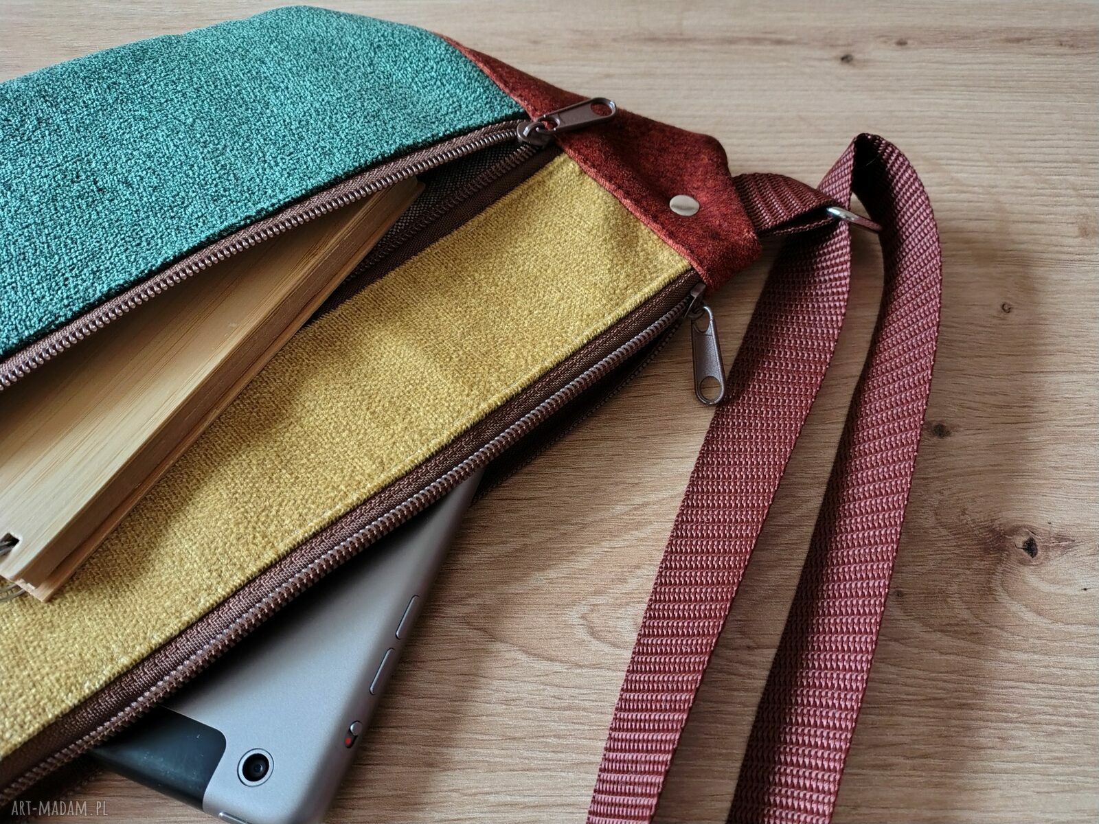 Damska nerka-saszetka na rower i do pracy (nerko-torebka crossbody)