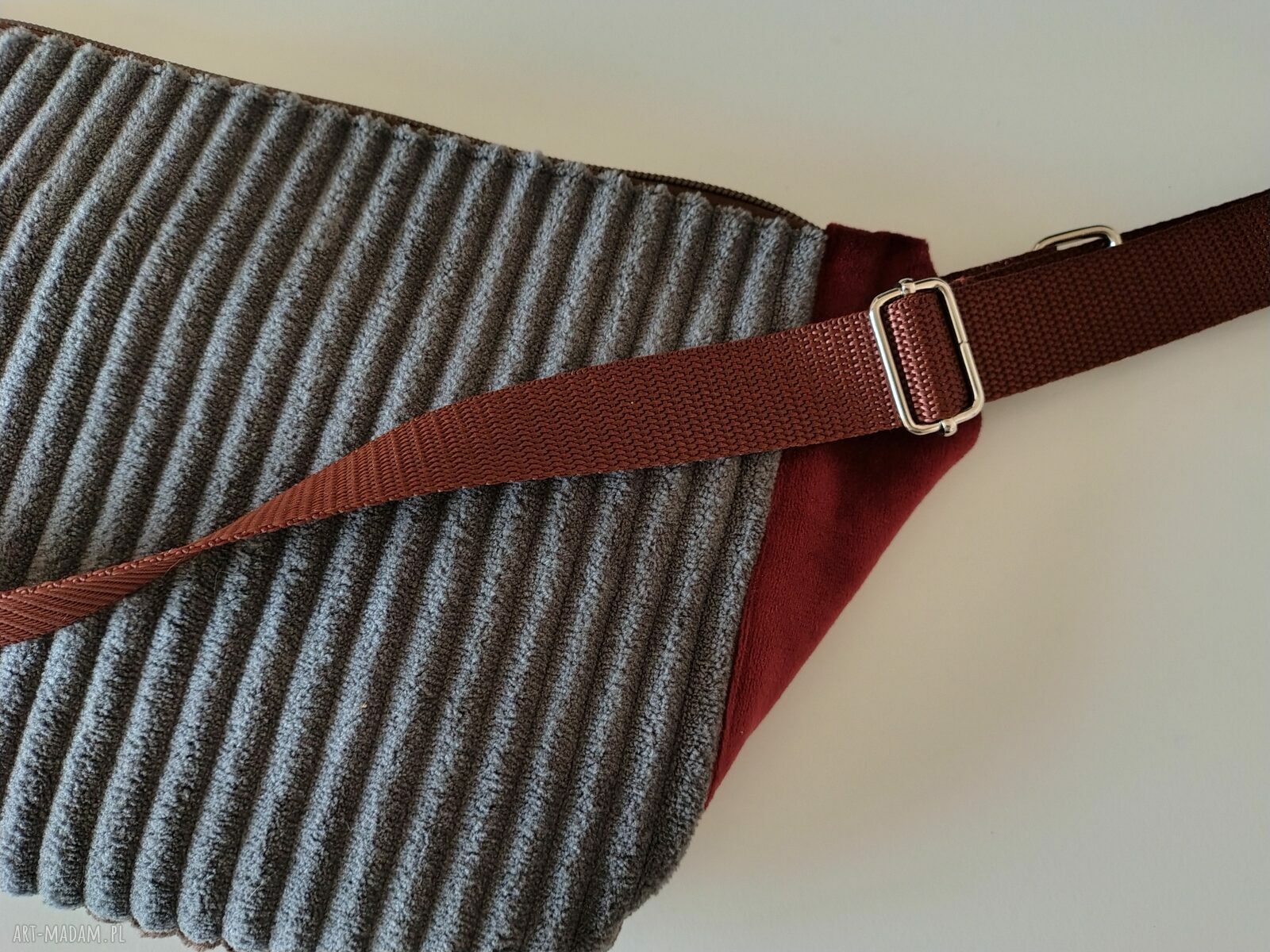 Damska nerko-torebka na rower i do pracy - handmade z tkanin tapicerskich
