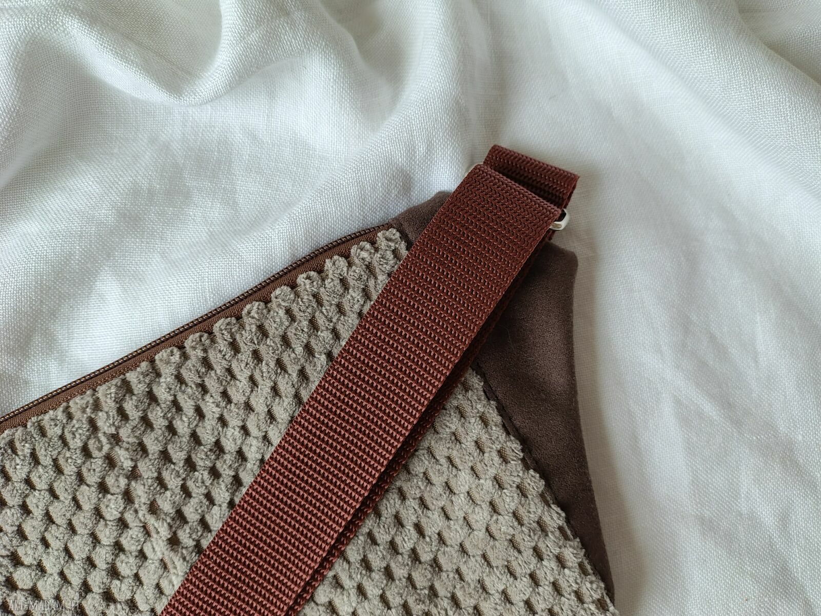 Damska nerko-torebka na ramię - saszetka cross handmade do pracy i na rower