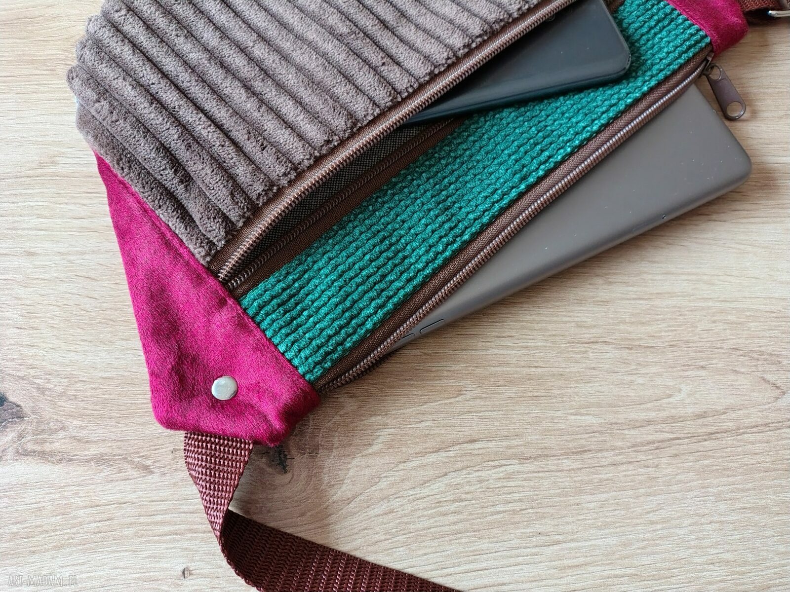 Damska nerko-torebka na rower - wygodna torebka crossbody handmade