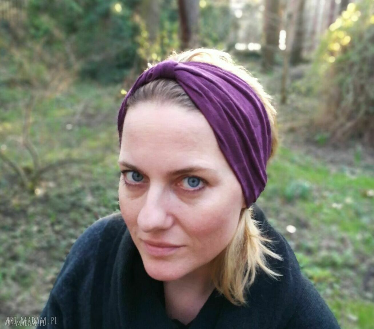 Bordowa opaska wiosenna typu turban - miękka dzianina i rozmiar uniwersalny