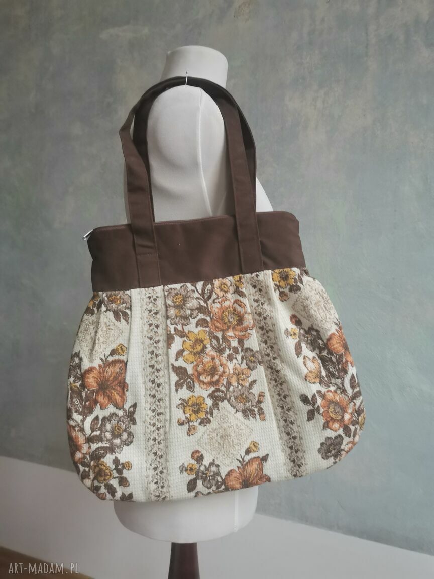 Torba damska na ramię z motywem kwiatów 38x40 - zapinana na zamek