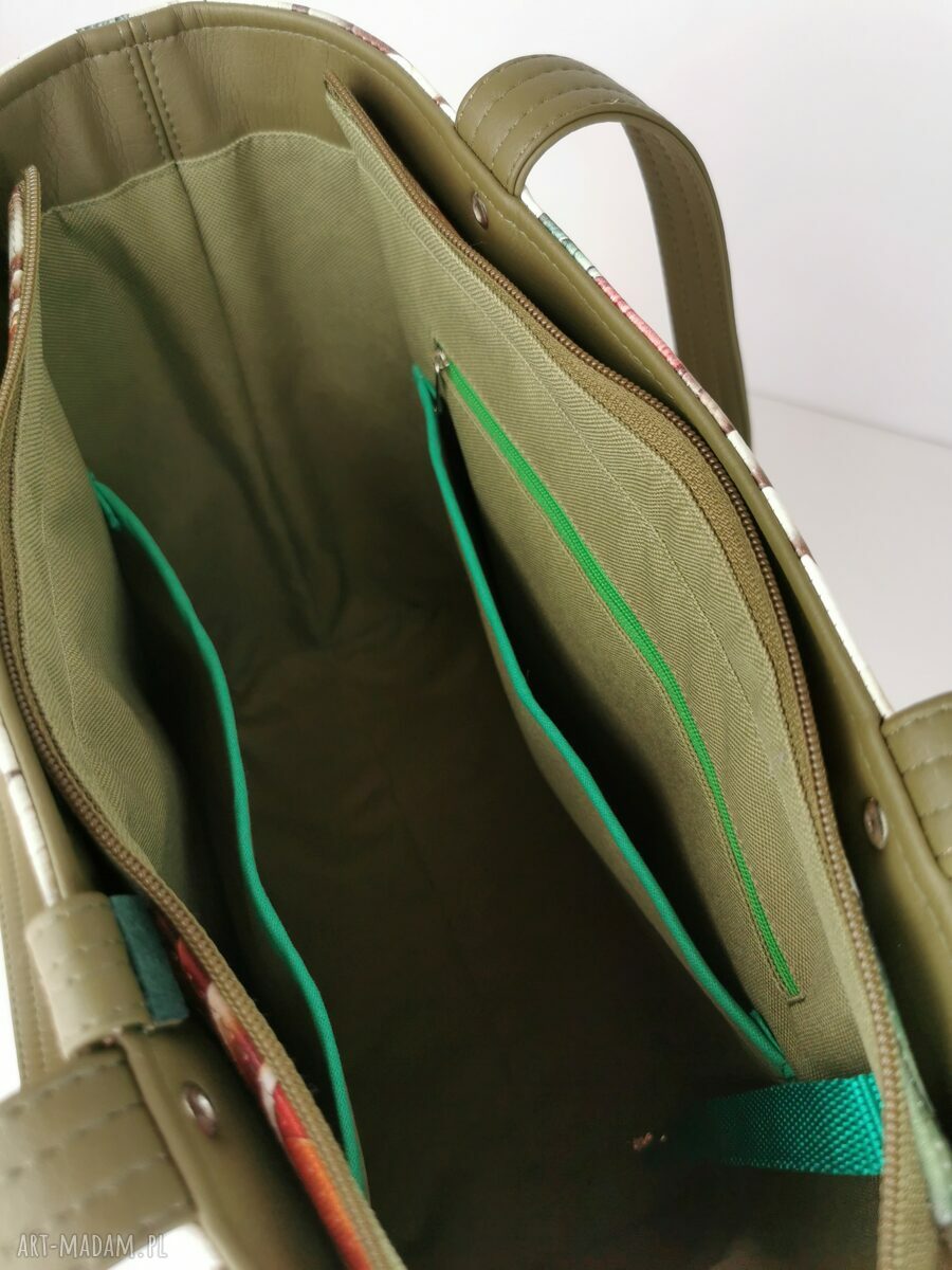 Torebka damska shopper na ramię zamykana - ekoskóra z kwiatami 3D