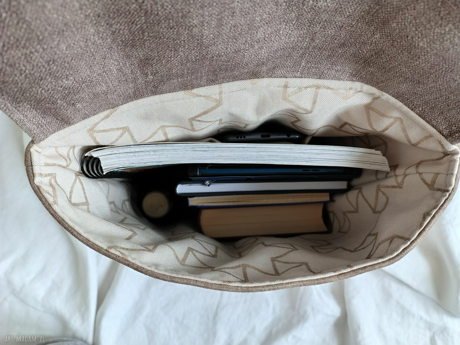 Damski plecak Velvet beżowy do pracy i na laptopa - ręcznie szyty