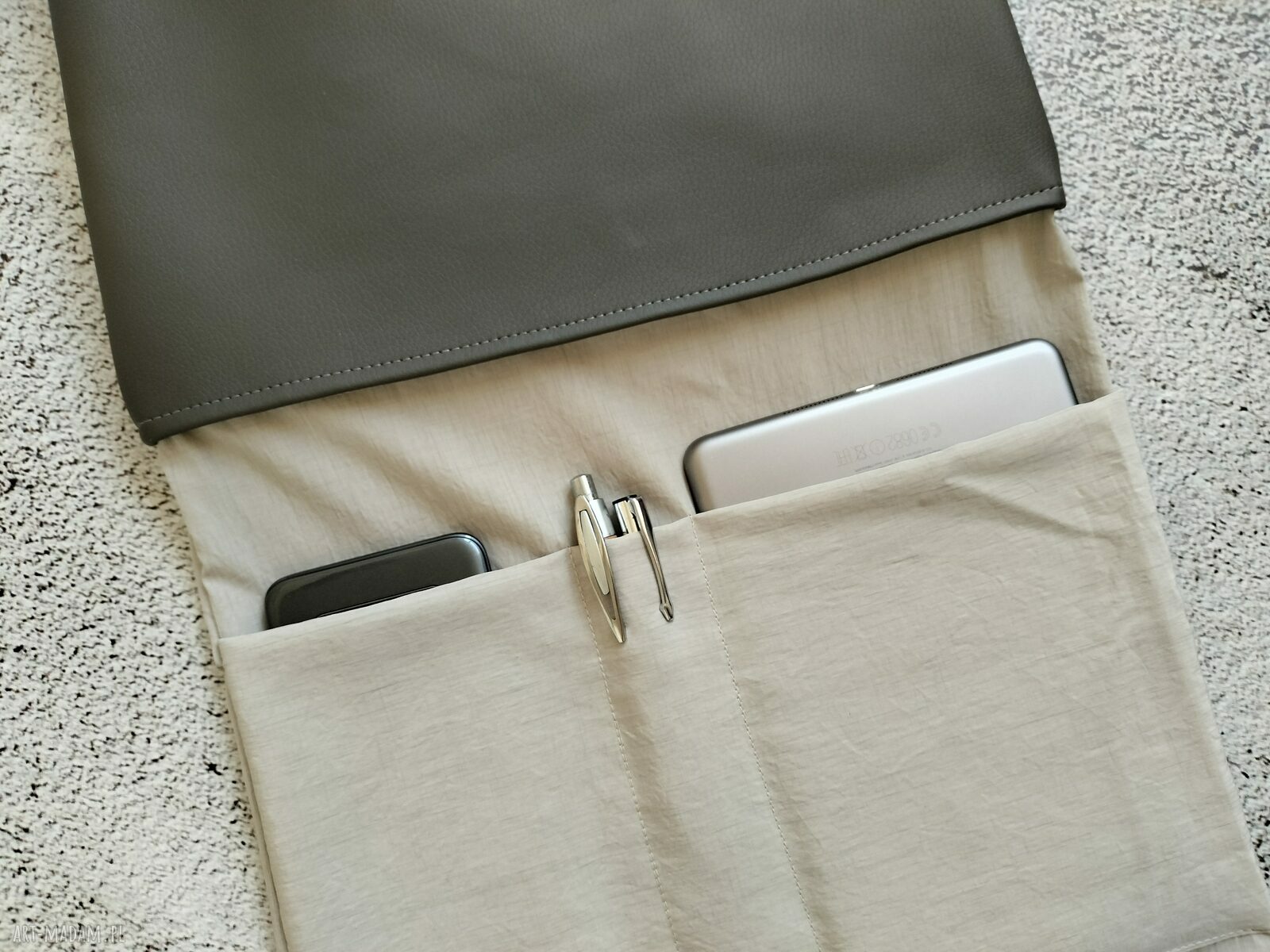 Damski plecak Velvet z weluru szałwia na laptopa i do pracy