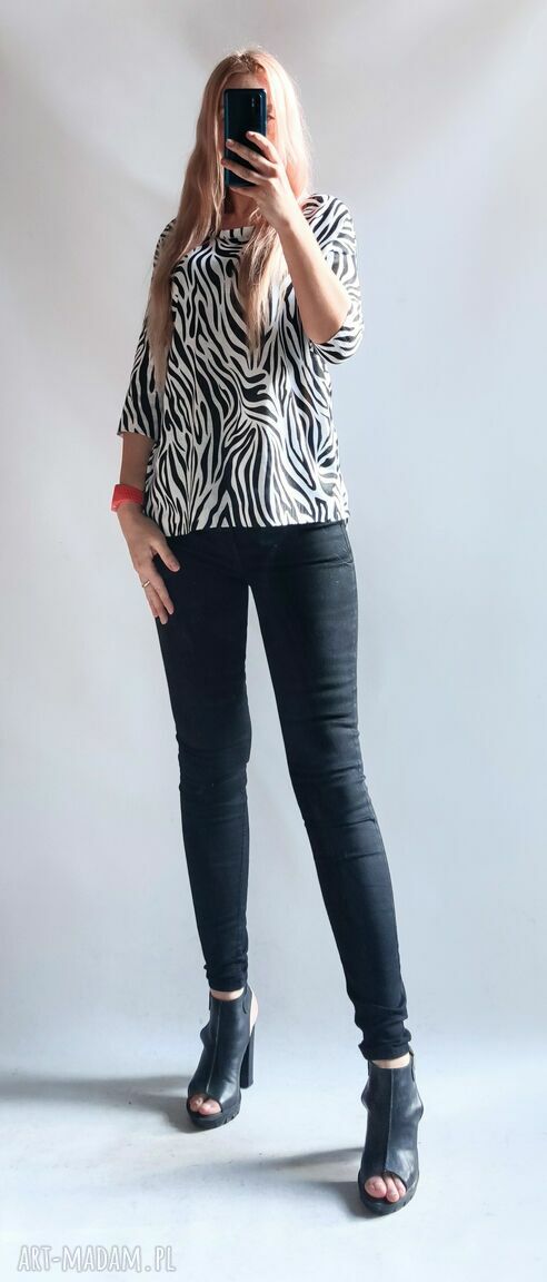 Sweter damski oversize Zebra - kardigan z dzianiny