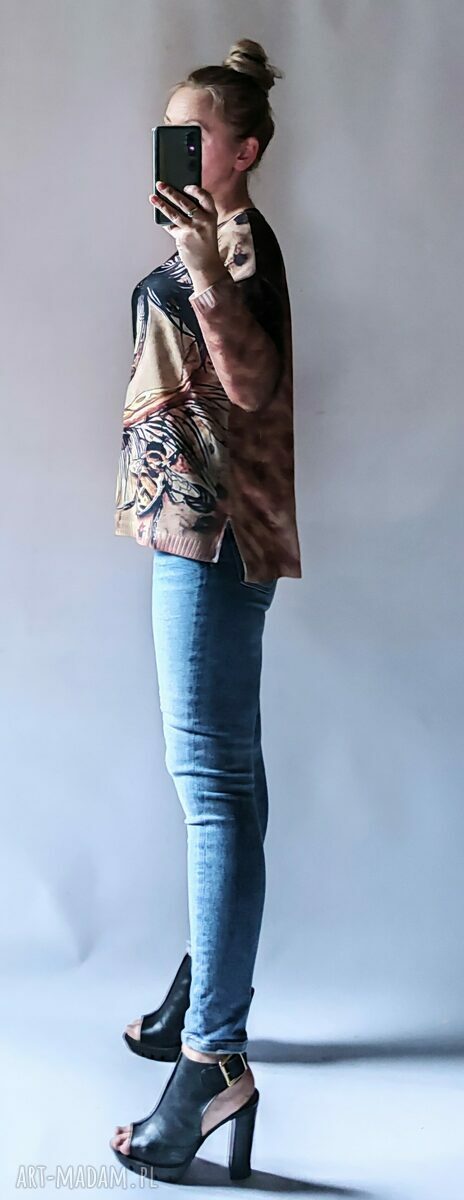 Sweter damski oversize - elegancki i wygodny na co dzień