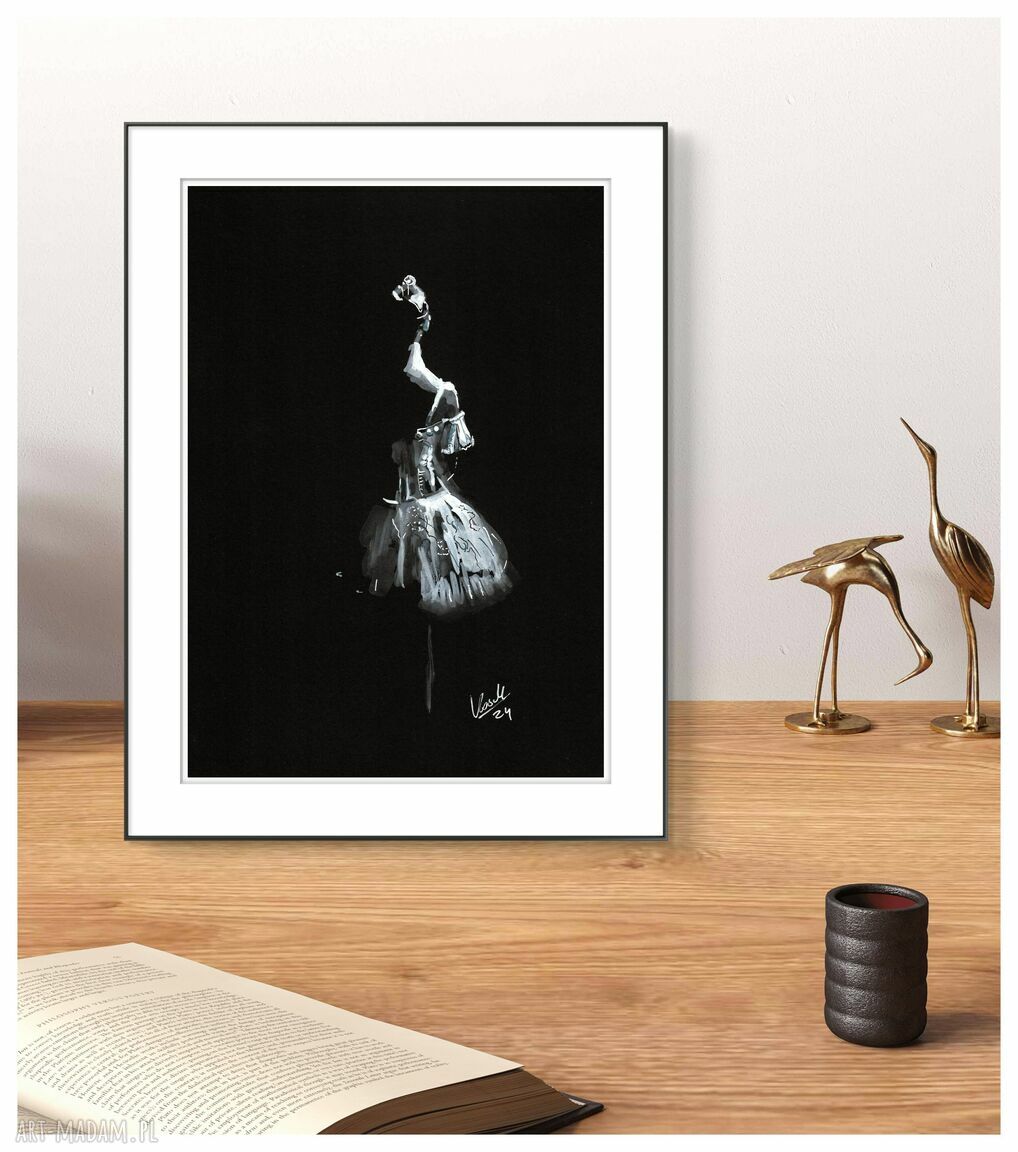 Dance 7 - baletnica w bieli i czerni, grafika tuszem A4