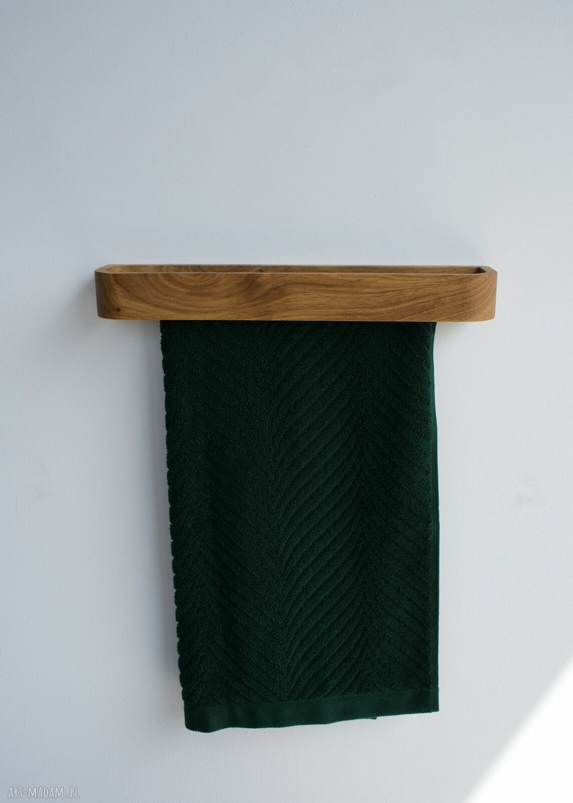 Dębowy wieszak na ręczniki 35 cm w nowoczesnej formie