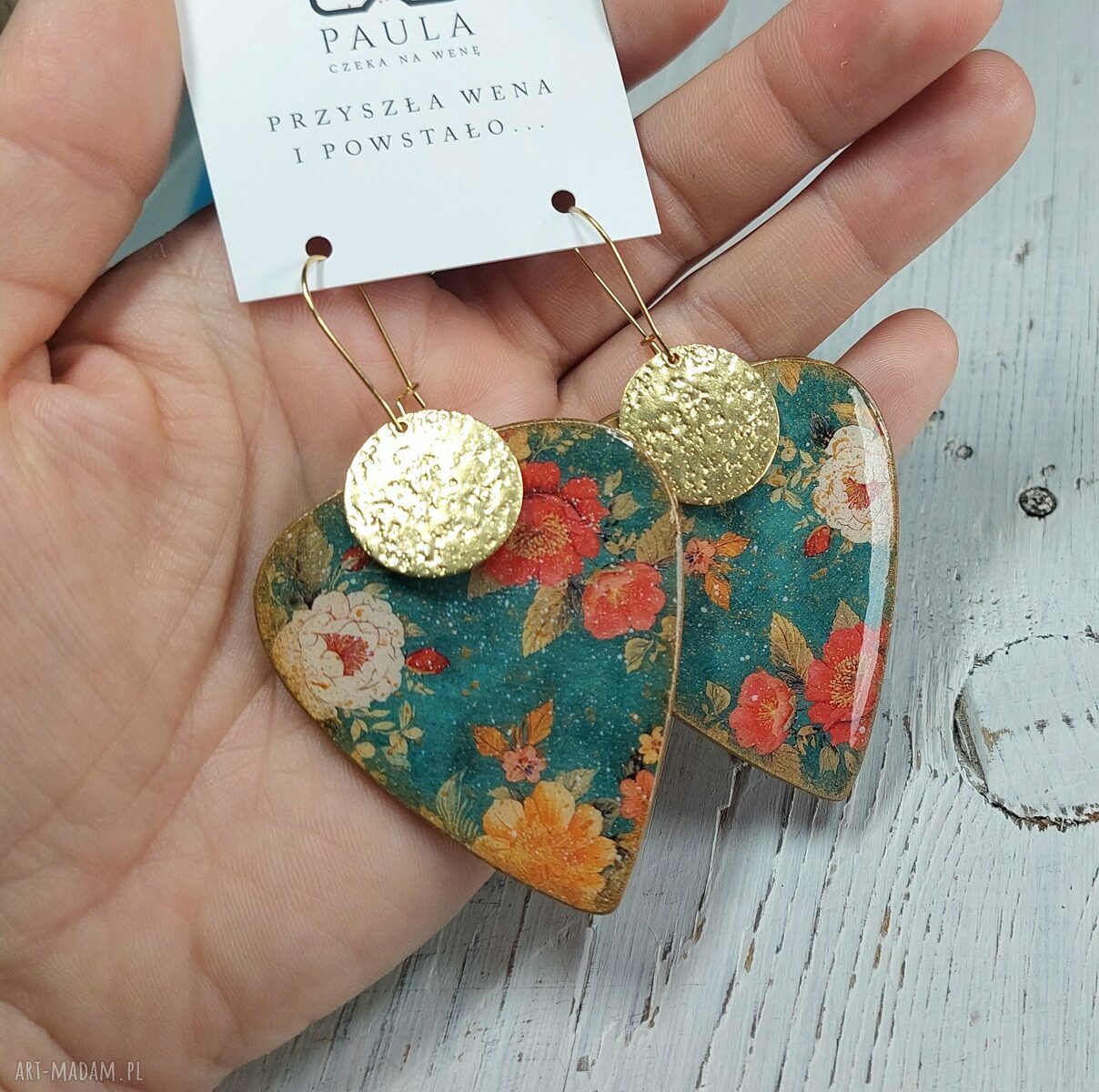 Kolczyki decoupage vintage z kwiatami i żywicą na stali chirurgicznej