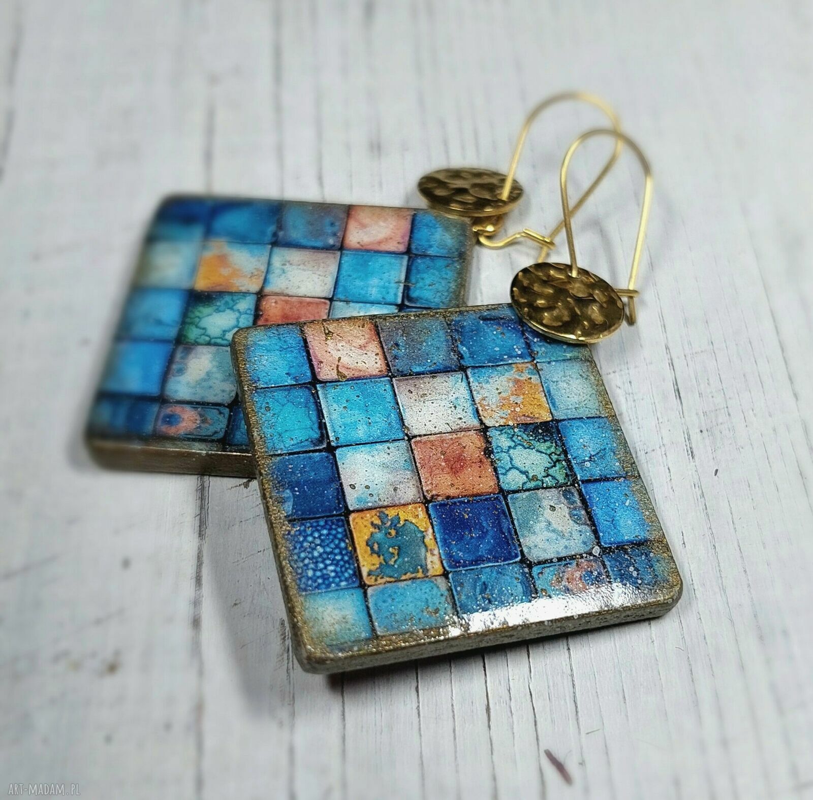 Wakacyjne kolczyki decoupage z mozaiką i żywicą