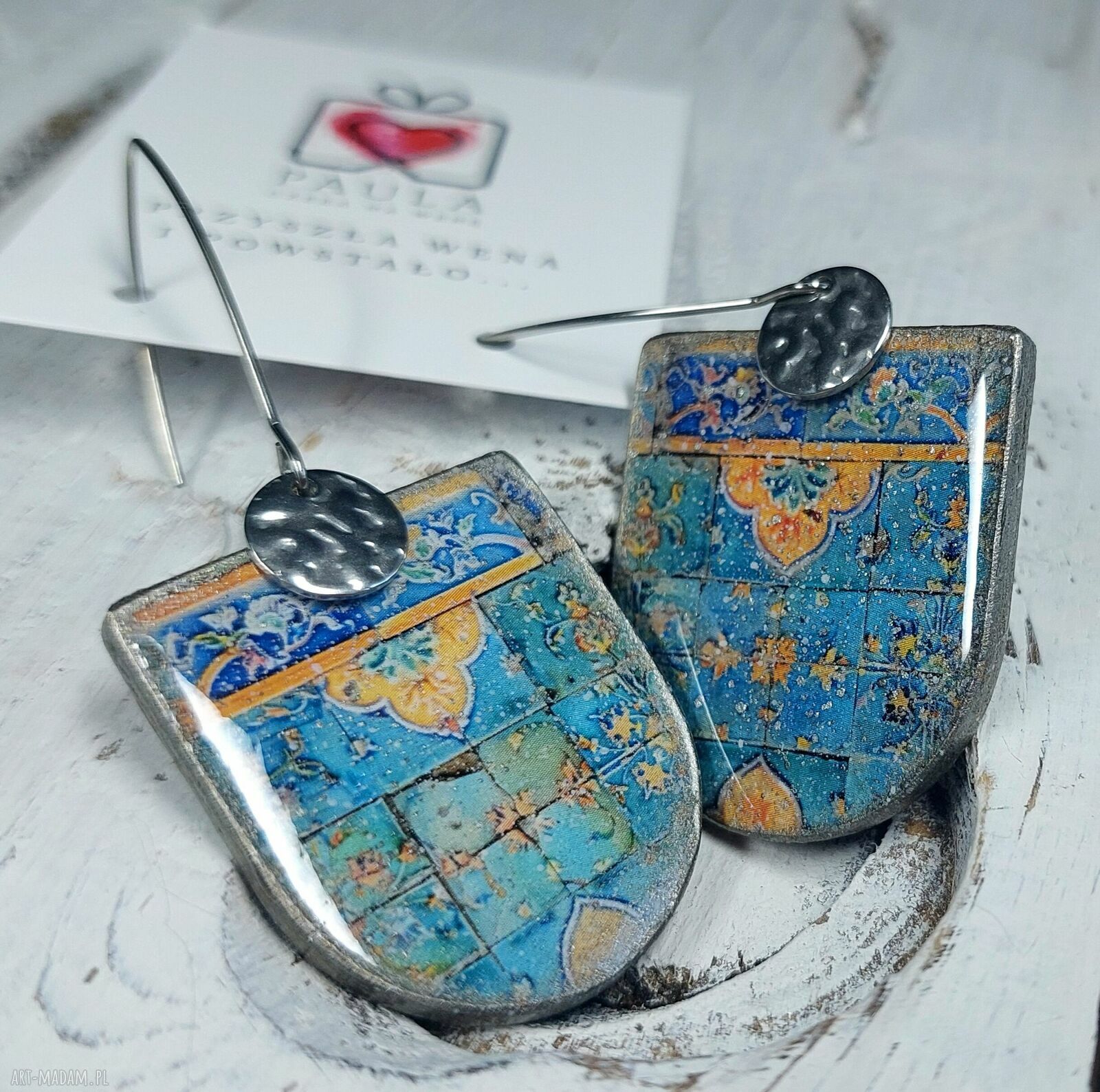 Kolczyki decoupage z orientalnym motywem - żywica UV i stal chirurgiczna