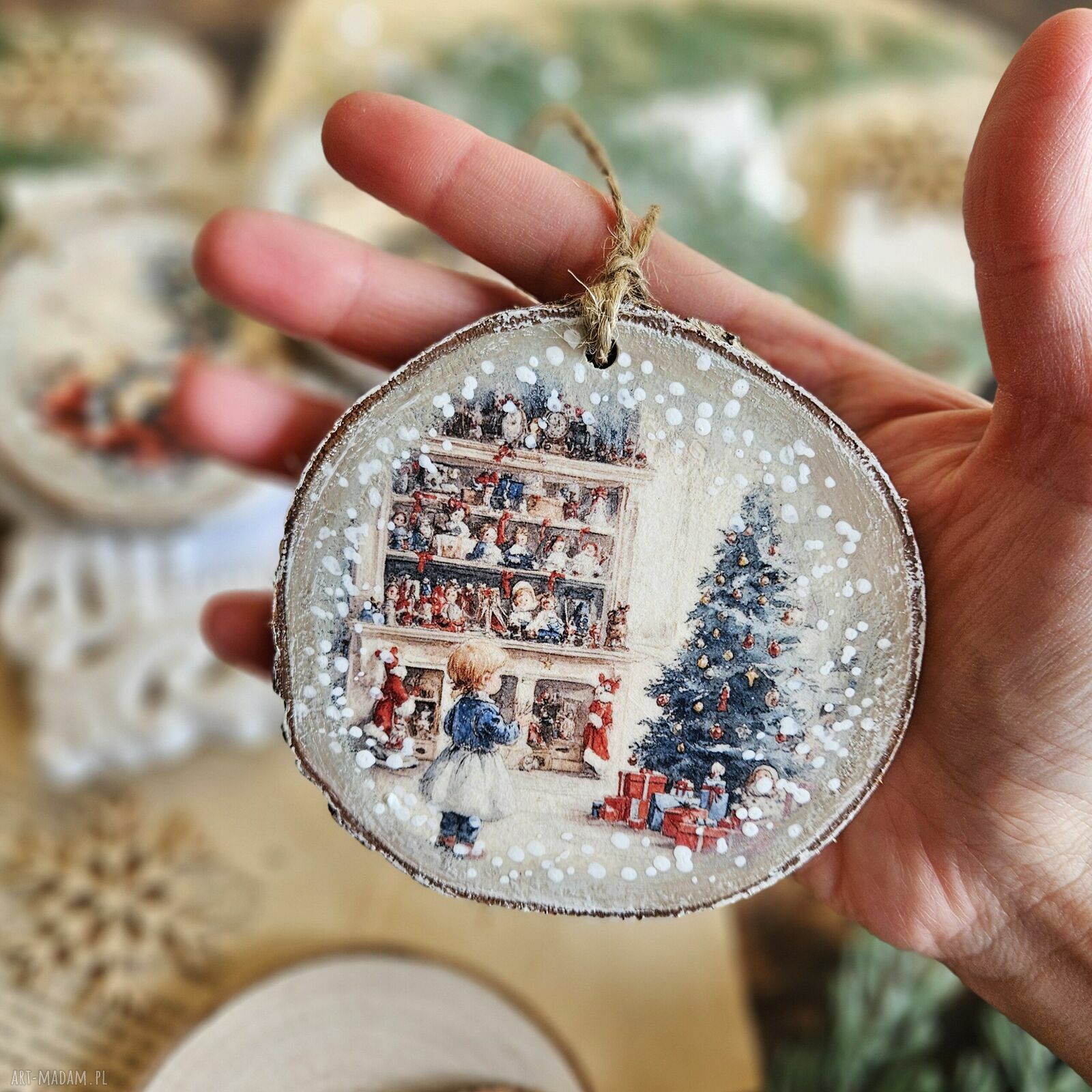 pomysł na prezent: Trzy duże plastry drewniane ozdoby świąteczne z Mikołajem (decoupage)