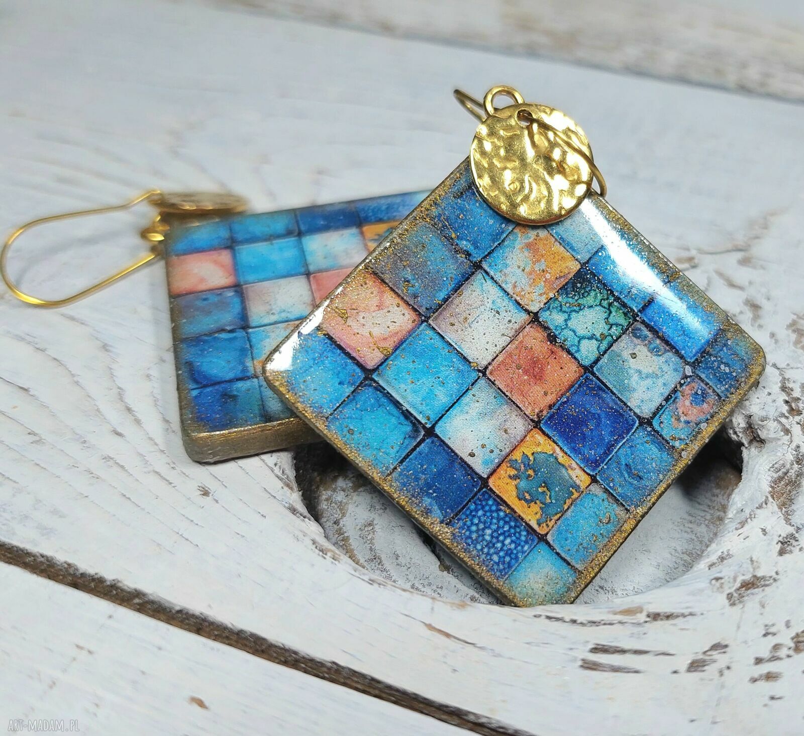 Wakacyjne kolczyki decoupage z mozaiką i żywicą