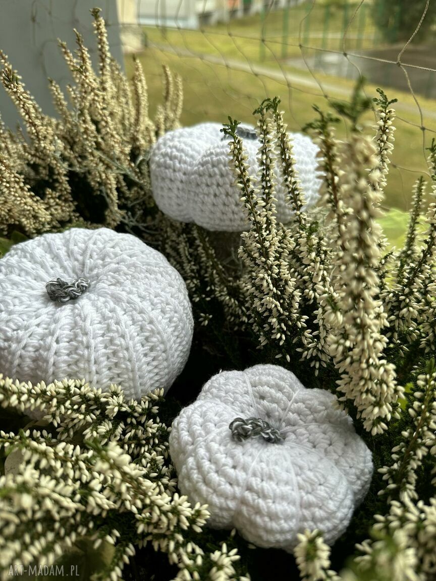 Zestaw 3 białych dyń boho - dynie na szydełku na jesień i Halloween