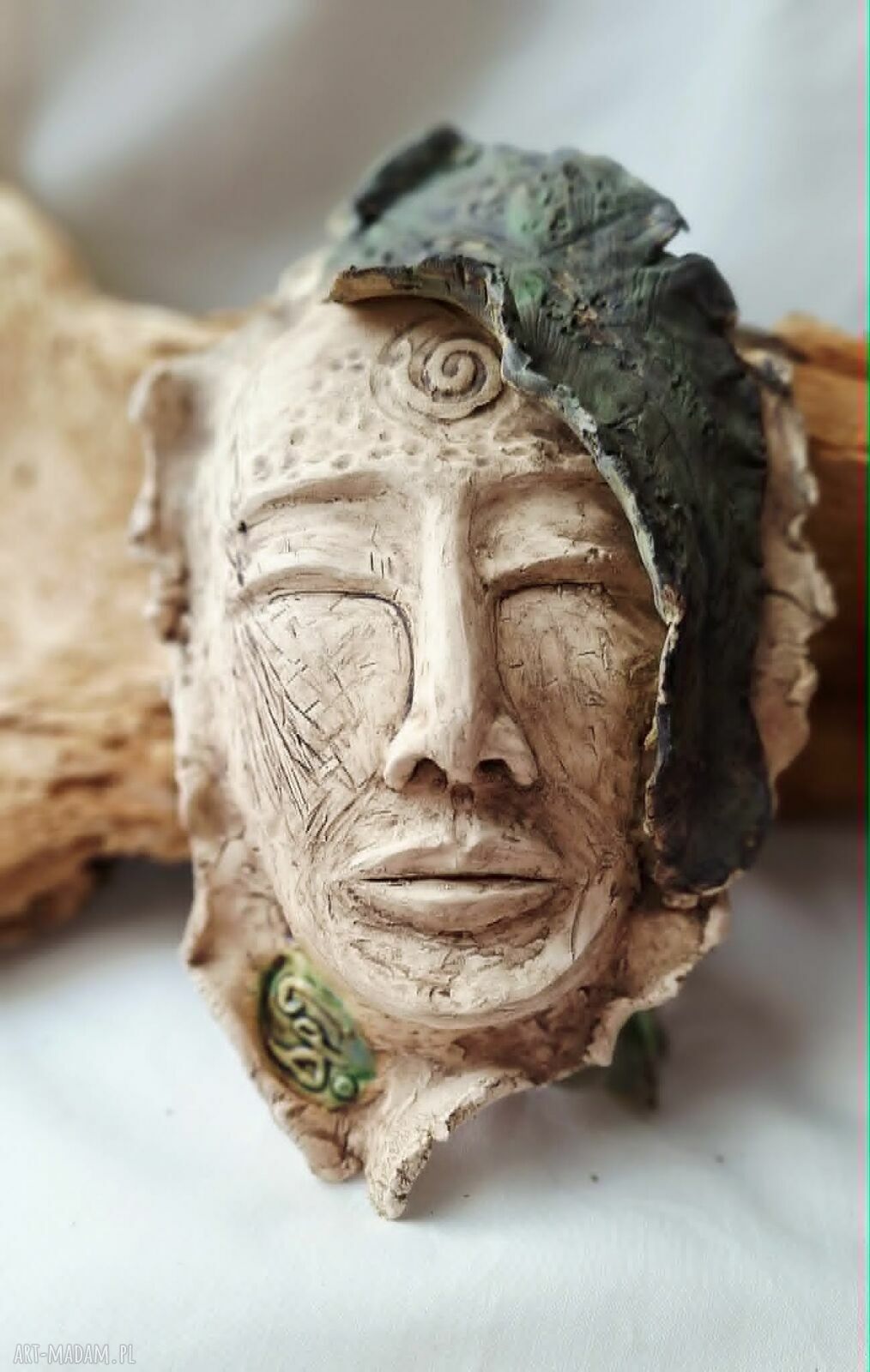 Ceramiczna maska ścienna Leśna Wyrocznia - rękodzieło Art Soller