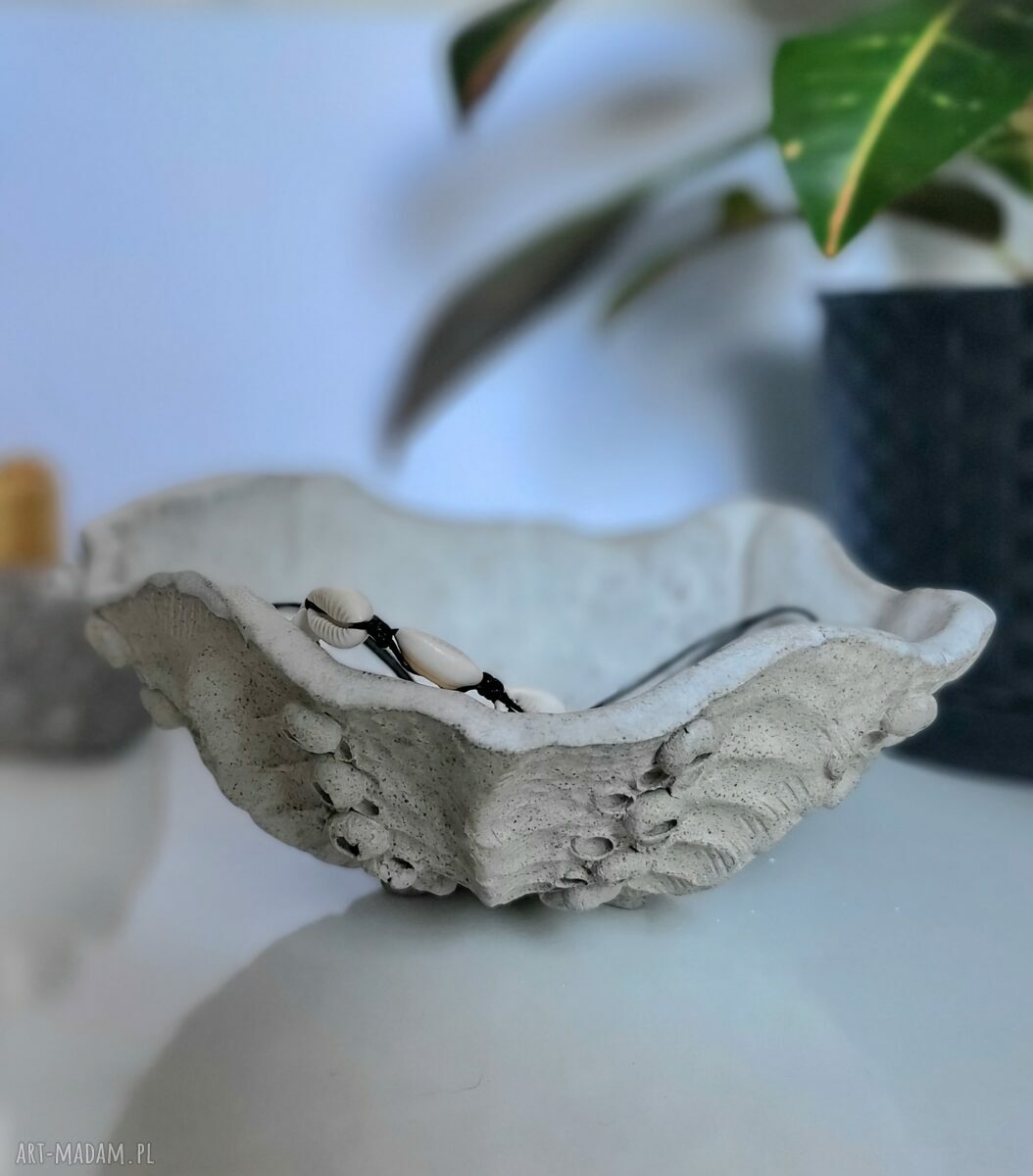 Dekoracyjna ceramiczna miska organiczna boho - unikat rękodzieło
