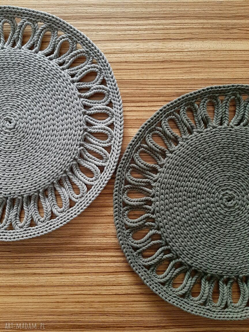 Dekoracyjna podkładka - serwetka z bawełnianego sznurka 46 cm (ciemnooliwkowa)