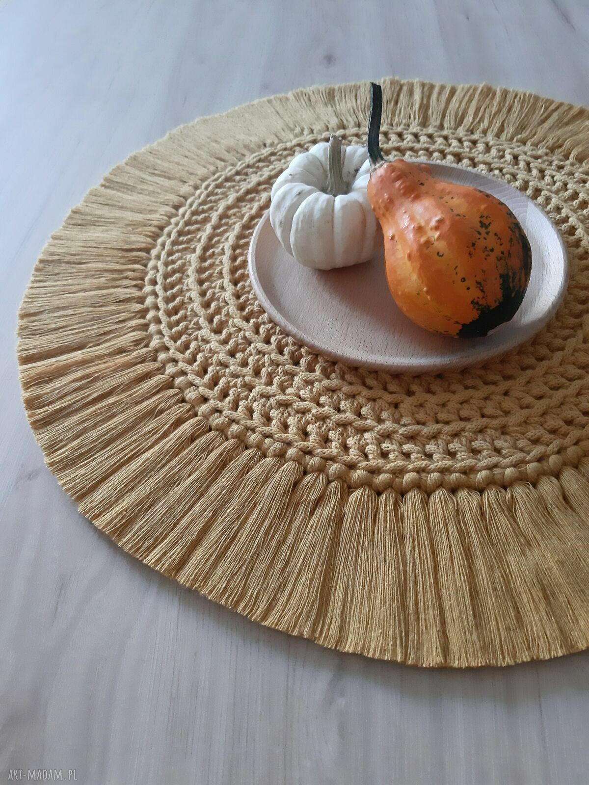 Dekoracyjna podkładka - serwetka ręcznie pleciona ze sznurka 50 cm