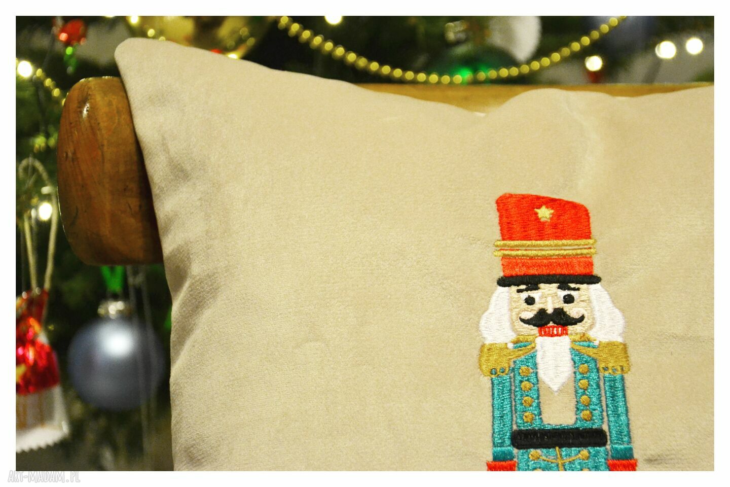 Poduszka dekoracyjna Świąteczna Nutcracker - dziadek do orzechów 40x40