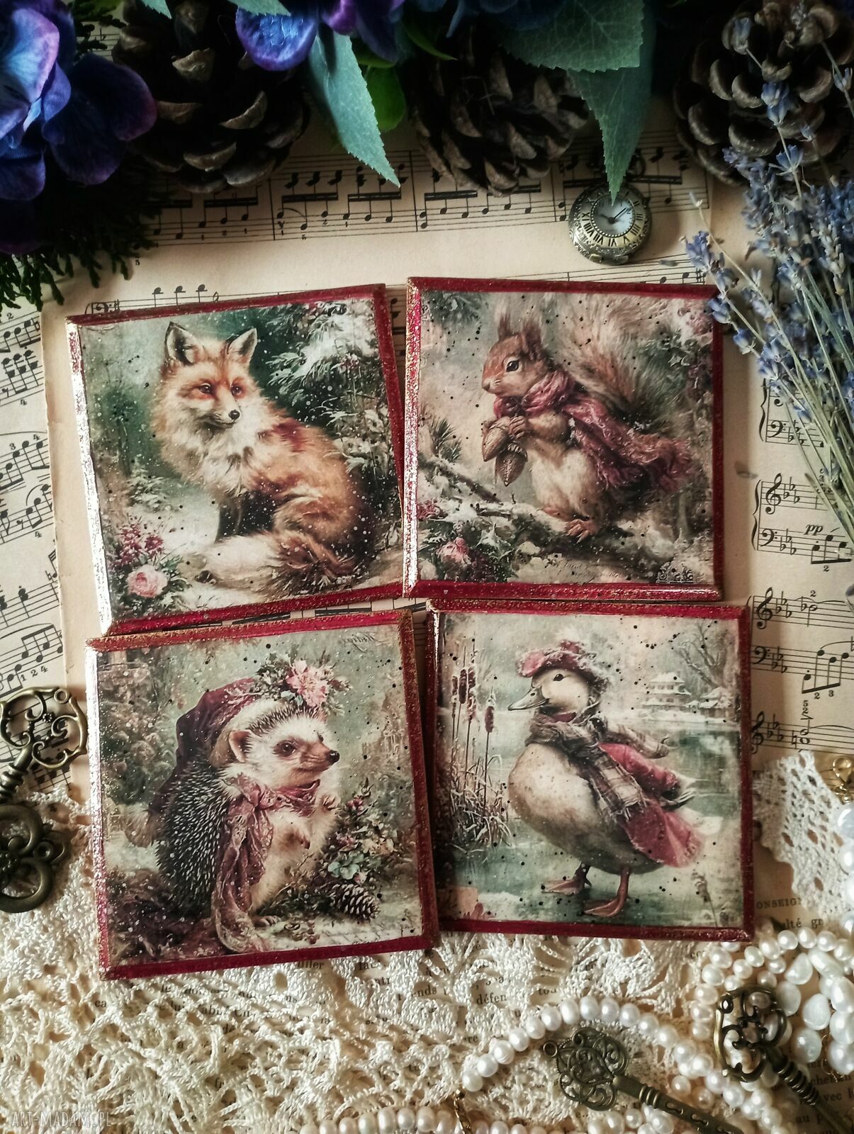 Dekoracyjne podkładki vintage 'Baśniowa Kraina' - komplet 4 szt.
