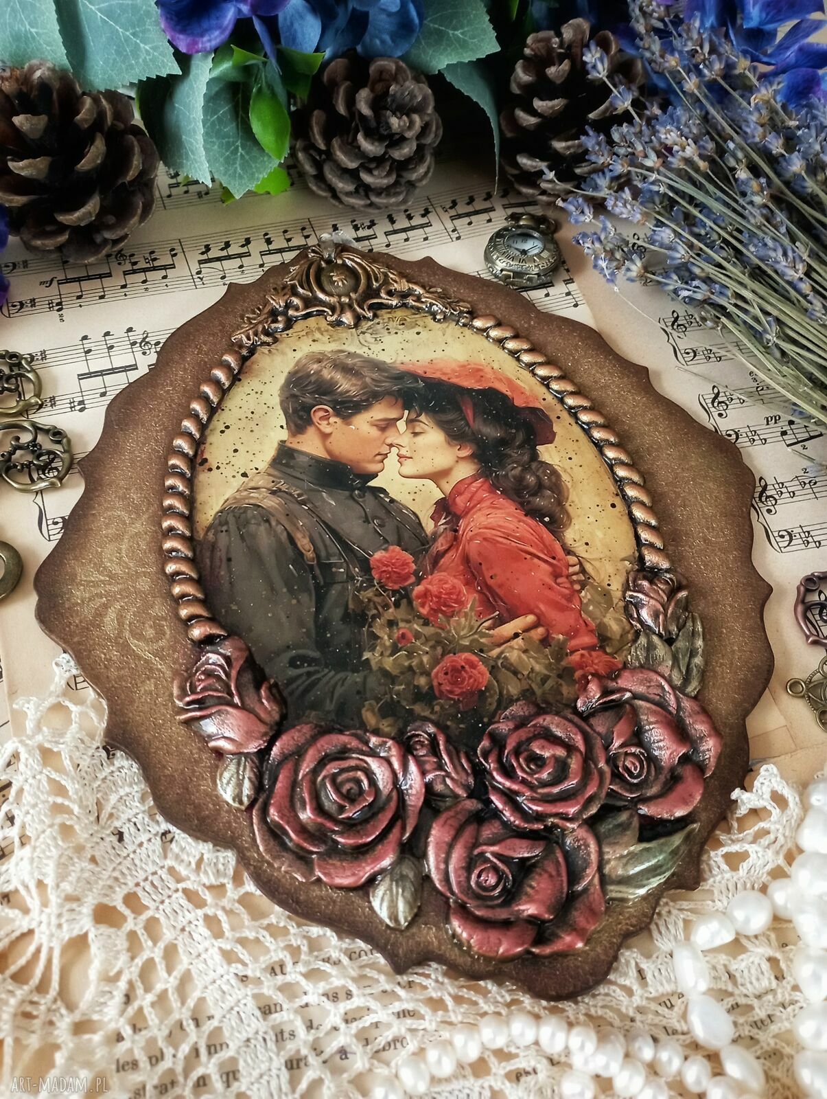 Dekoracyjny medalion z różami w stylu Prowansja - shabby chic vintage
