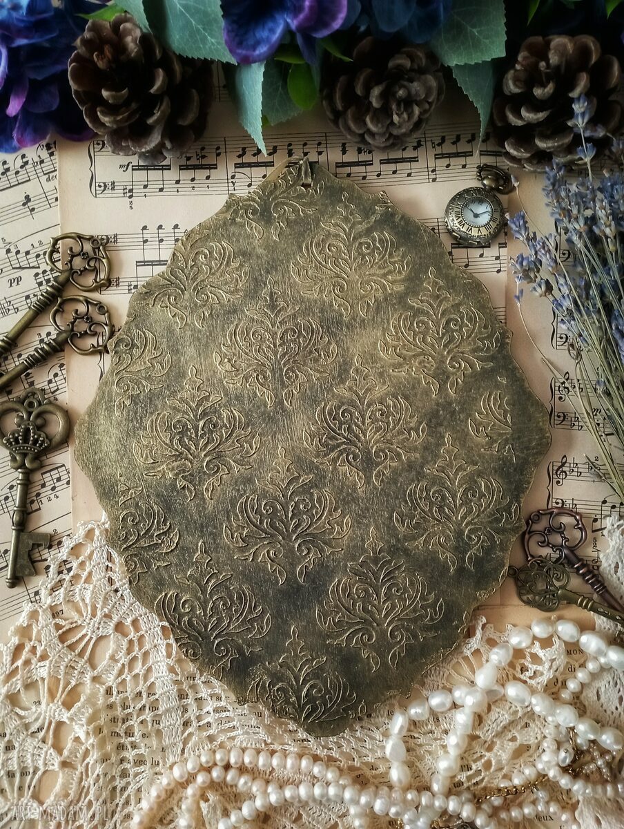 Dekoracyjny medalion prowansalski z sówką - ręczny decoupage 20x24 cm