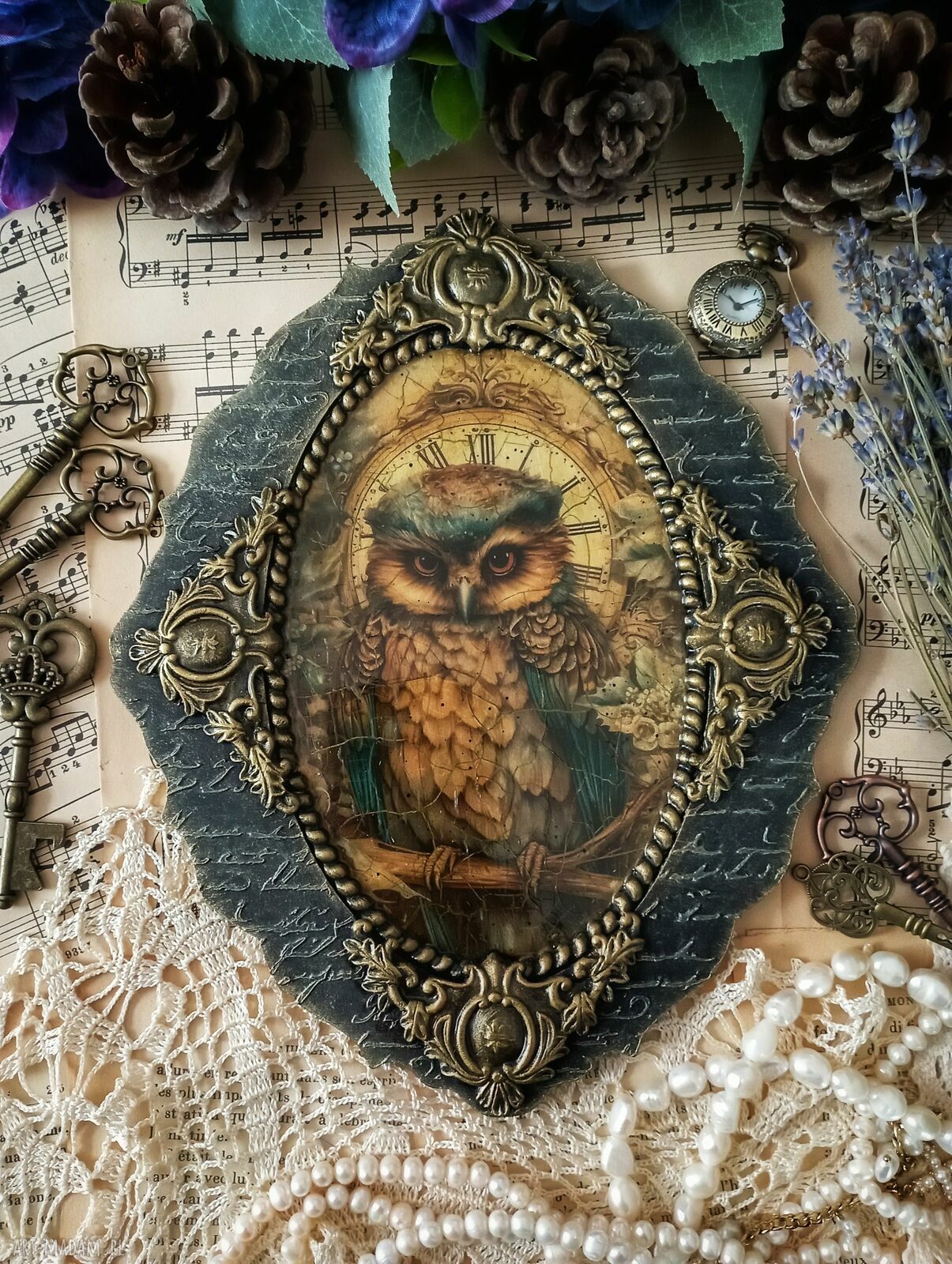 Dekoracyjny medalion prowansalski z sówką - ręczny decoupage 20x24 cm