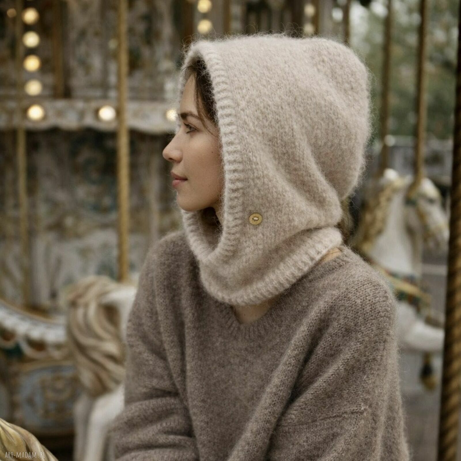 Delikatna balaclava z alpaki i merino - kominiarka w formie kaptura oversize