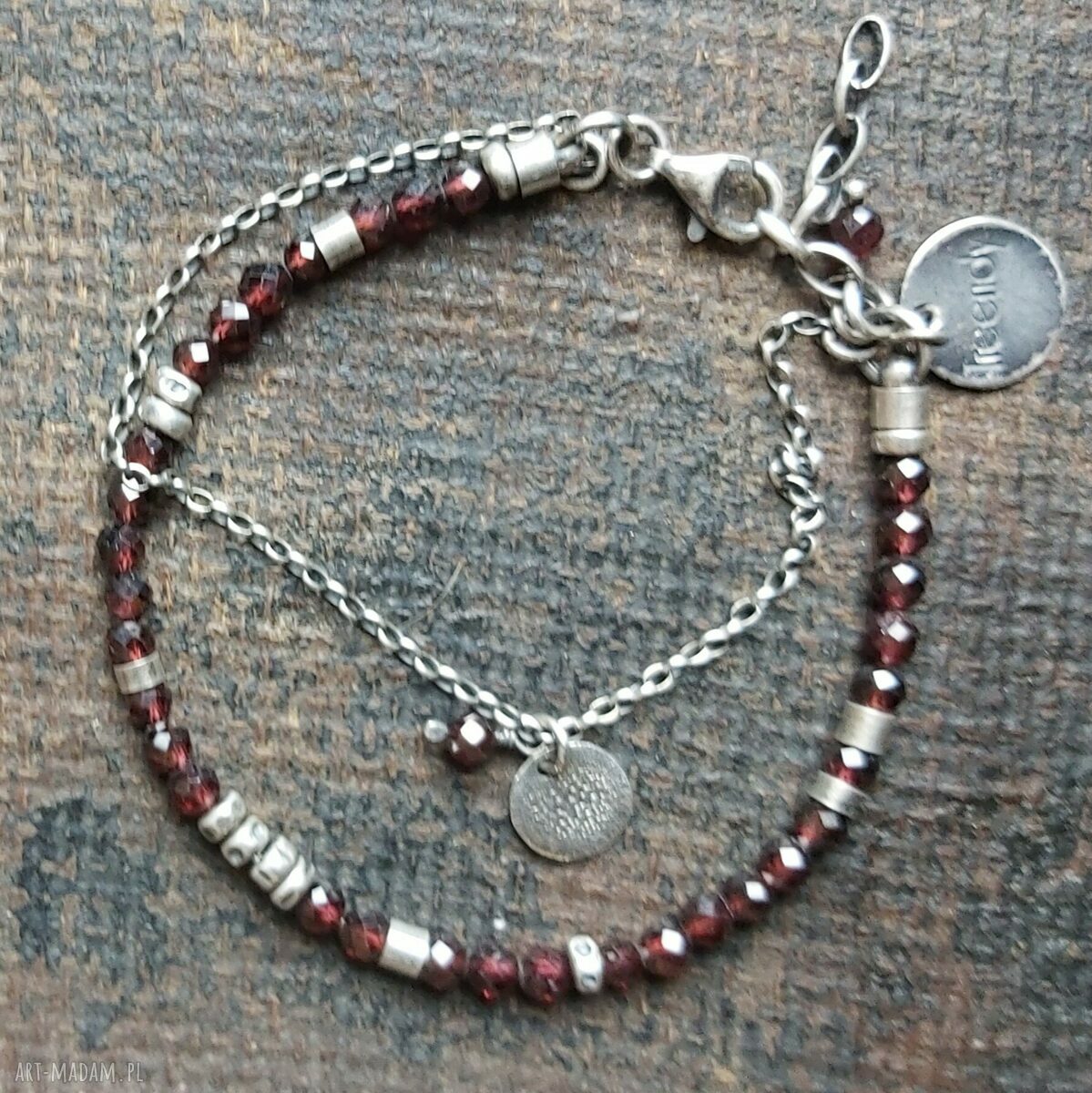 Delikatna bransoletka ze srebra i granatów hand made