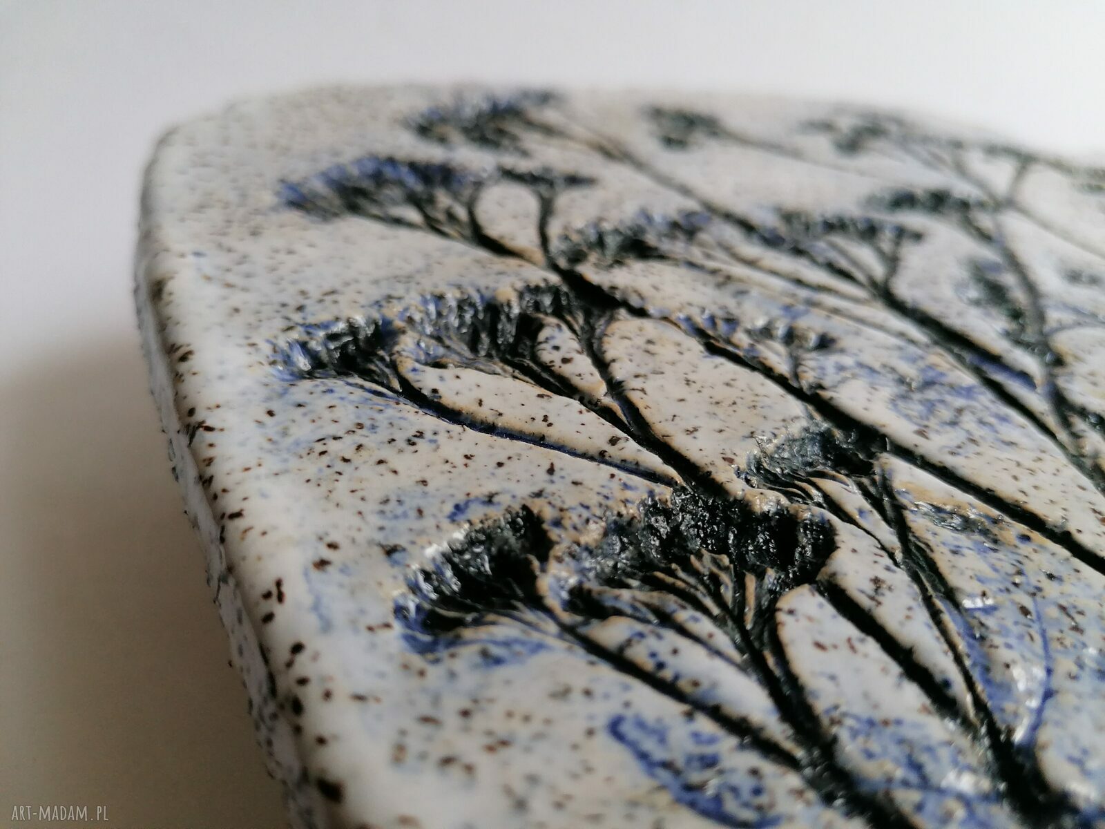 Deska „Krwawnik” - ceramiczna deska do serwowania z gliny (handmade)