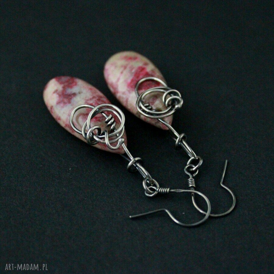 Dija - długie i delikatne kolczyki z kamieniem chryzantemowym (wire wrapping)
