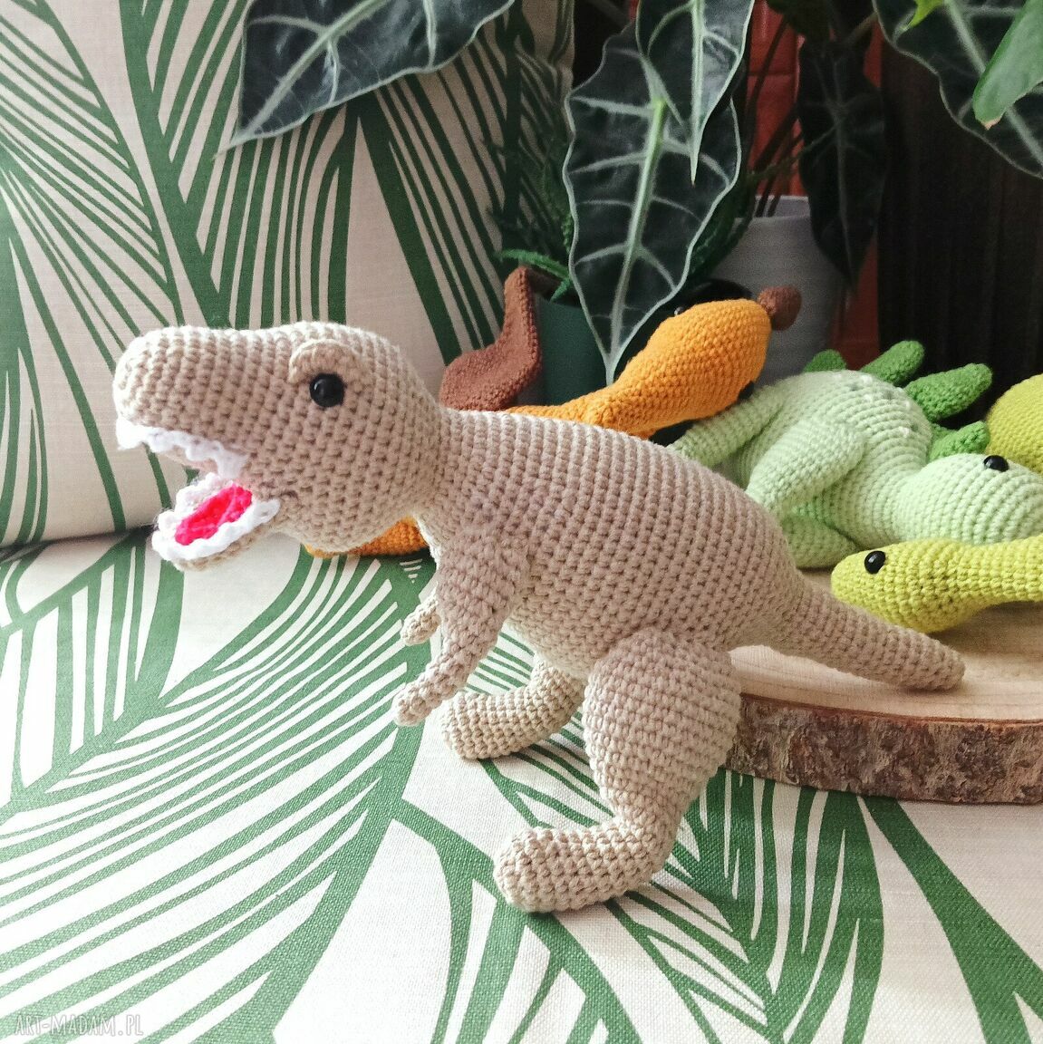 Dinozaur T-Rex - ręcznie robiona maskotka z włóczki bawełnianej, prezent dla dziecka
