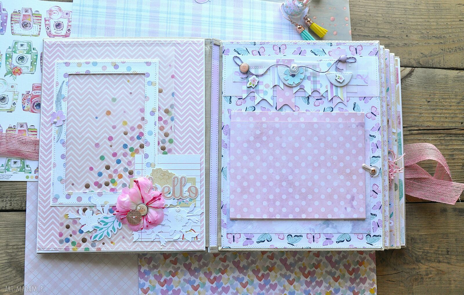 Kolorowy album dla dziewczynki 26x20 cm - scrapbooking na 30 zdjęć 10x15