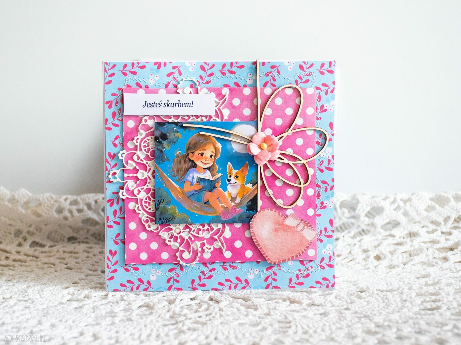 Handmade kartka scrapbooking „Jesteś Skarbem!” dla dziewczynki - pies, brokat i koperta