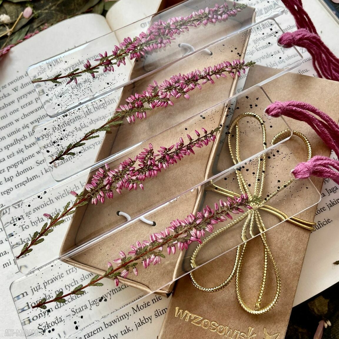 Zaczytany Wrzos zakładka z prawdziwą rośliną handmade