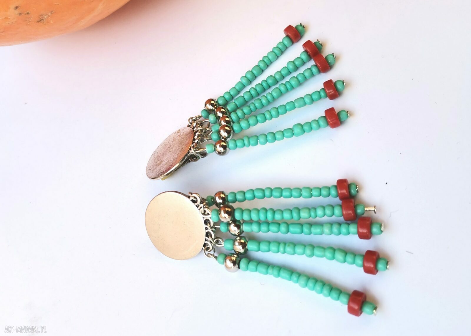 Klipsy długie etno boho Orient z futrzanym krążkiem - box x2