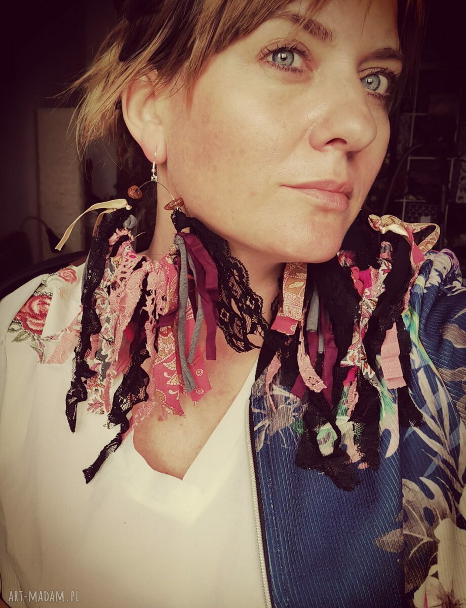 Kolczyki długie boho - bardzo bujne frędzle kolorowe (Ruda Klara)