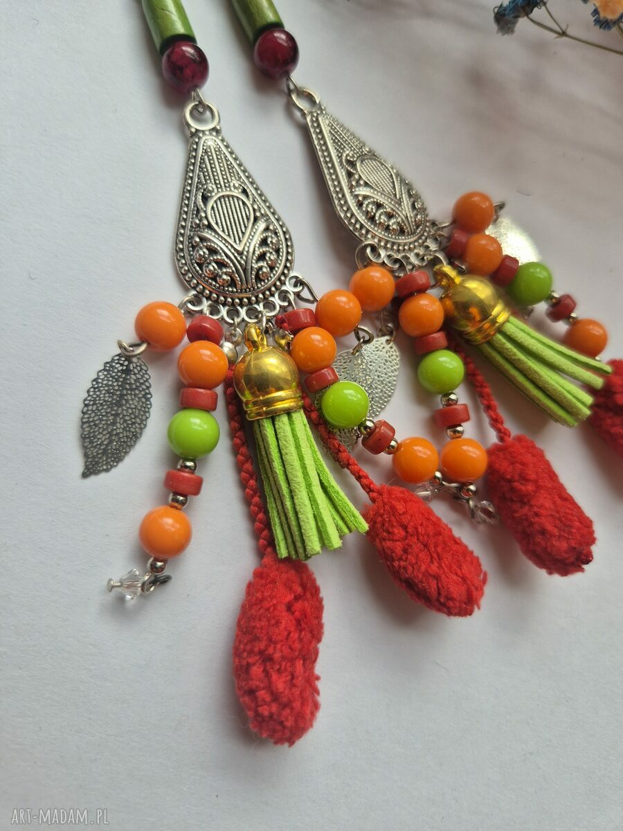 Klipsy długie pompony etno boho Box X1