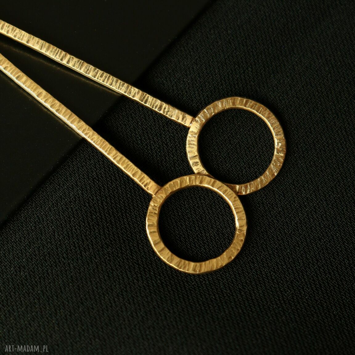 Długie geometryczne kolczyki złocone koła 15 mm