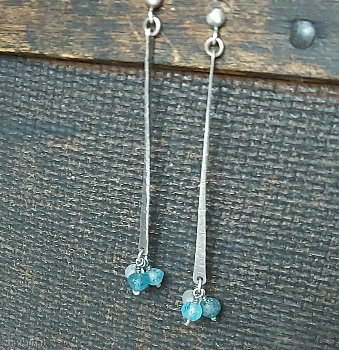 Długie kolczyki ze szkłem afgańskim. Hand Made