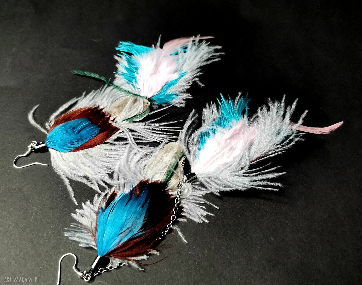 Kolczyki długie pióra - bardzo lekkie, w stylu boho folk